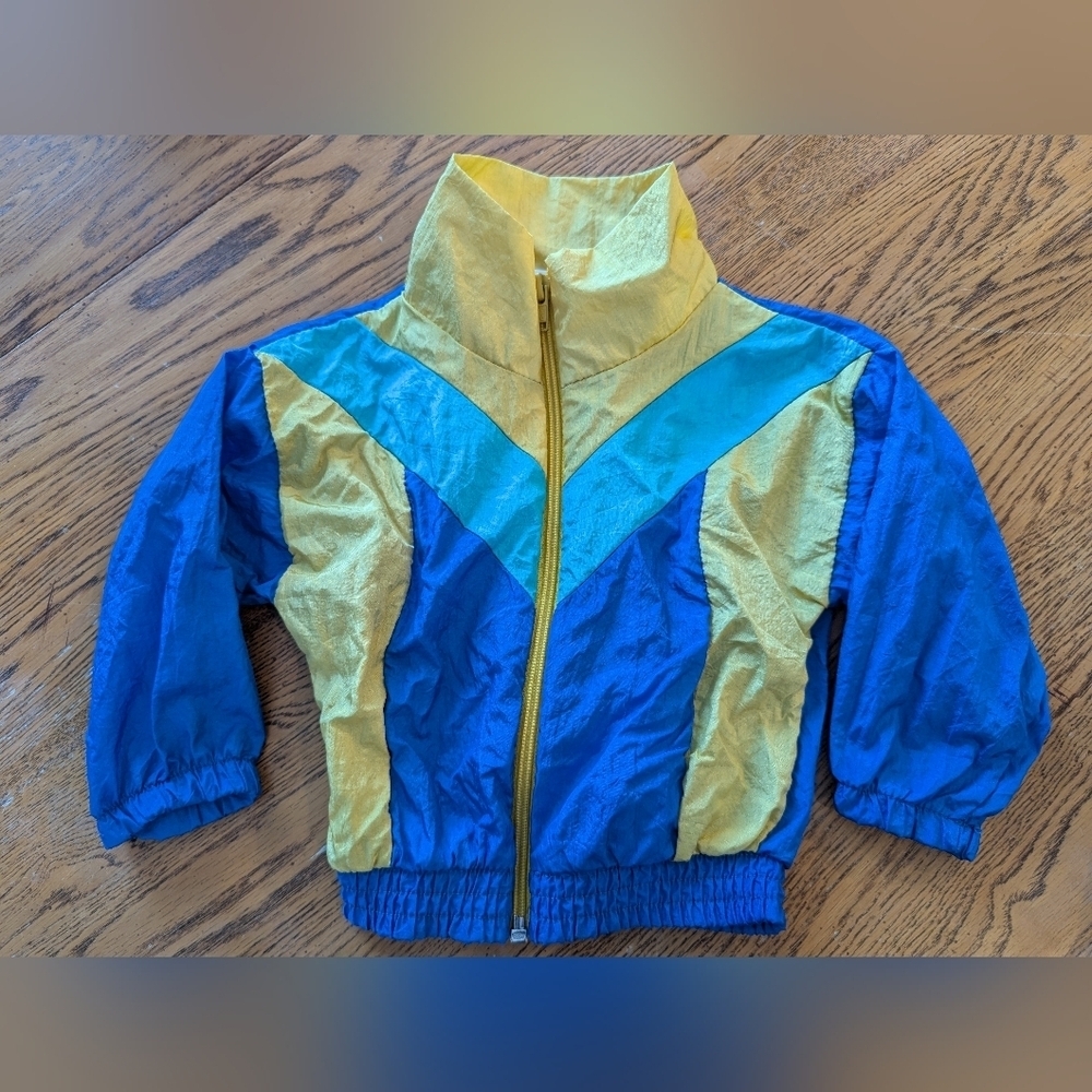 Vintage 80's infant Nylon tracksuit jacket. Size 12 months